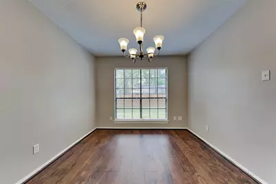 134 E Pathfinders Circle, The Woodlands, TX 77381 - Photo 19