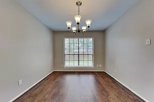 134 E Pathfinders Cir, The Woodlands, TX 77381 - Photo 19