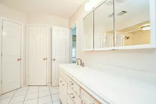 25121 Lakeview Rd, Katy, TX 77494 - Photo 23