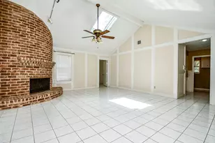 25121 Lakeview Rd, Katy, TX 77494 - Photo 21