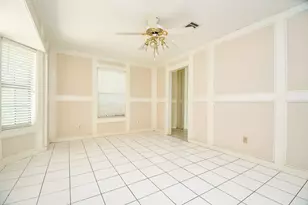 25121 Lakeview Rd, Katy, TX 77494 - Photo 11