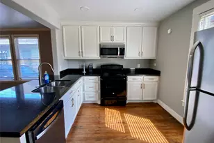 1230 Ashland St, Houston, TX 77008 - Photo 3