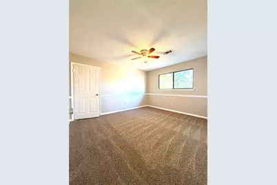 3800 September Drive, Baytown, TX 77521 - Photo 15