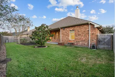 109 Hawke Bay Lane, Friendswood, TX 77546 - Photo 35