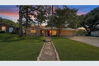 2015 Lee Street, Brenham, TX 77833 - Photo 21