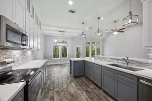 13219 Salem Cir, Montgomery, TX 77356 - Photo 11