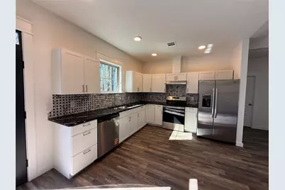 7926 Hawthorne Lane, Plantersville, TX 77363 - Photo 15