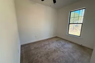 7926 Hawthorne Ln, Plantersville, TX 77363 - Photo 17