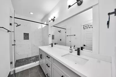318 Neyland Street, Houston, TX 77022 - Photo 29