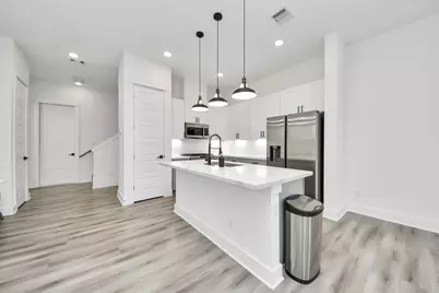 318 Neyland Street, Houston, TX 77022 - Photo 15