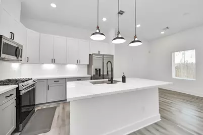 318 Neyland Street, Houston, TX 77022 - Photo 23