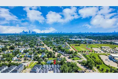 318 Neyland Street, Houston, TX 77022 - Photo 39