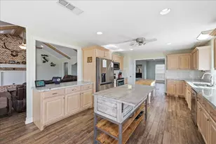 510 Country Ln, Bridge City, TX 77611 - Photo 13