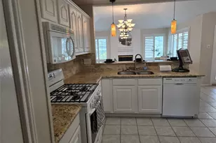 1323 Village Garden Dr, Missouri City, TX 77459 - Photo 21