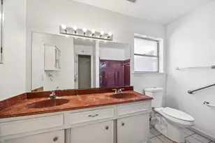 10314 Sagerock Dr, Houston, TX 77089 - Photo 9