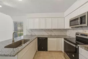 2611 Grants Lake Blvd, Sugar Land, TX 77479 - Photo 11