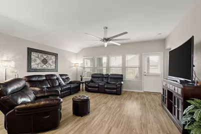 725 Yellow Birch Lane, Conroe, TX 77304 - Photo 11