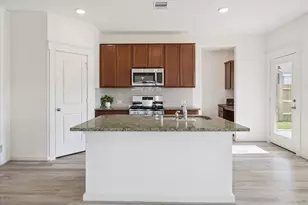 7419 Casuna Ln, Cypress, TX 77433 - Photo 5