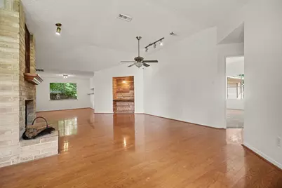 2103 Rolling Glen Drive, Spring, TX 77373 - Photo 5