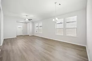 18379 Christine Elizabeth Ln, New Caney, TX 77357 - Photo 5