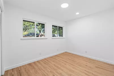 4427 Sanford Road, Houston, TX 77035 - Photo 25