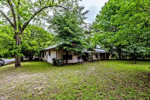 1207 21st St, Huntsville, TX 77340 - Photo 41