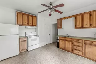 1207 21st St, Huntsville, TX 77340 - Photo 21