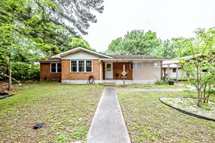 1207 21st St, Huntsville, TX 77340 - Photo 45