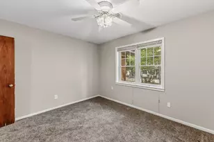 1207 21st St, Huntsville, TX 77340 - Photo 17