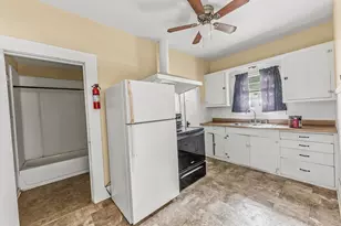 1207 21st St, Huntsville, TX 77340 - Photo 31