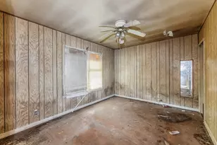 1207 21st St, Huntsville, TX 77340 - Photo 39