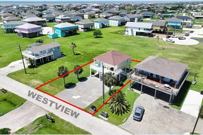 933 Westview, Crystal Beach, TX 77650 - Photo 3