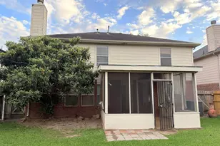 9323 Eaglewood Spring Dr, Houston, TX 77083 - Photo 41