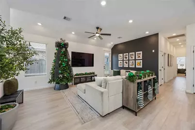 12315 Sterling Oak Drive, Houston, TX 77044 - Photo 5