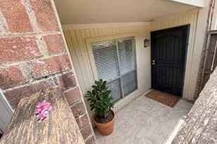 3900 Woodchase Dr, Houston, TX 77042 - Photo 9