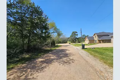 38501 Park View Dr, Hempstead, TX 77445 - Photo 7