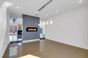 12564 Memorial Dr, Houston, TX 77024 - Photo 17