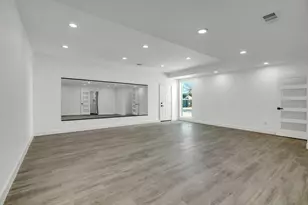 12564 Memorial Dr, Houston, TX 77024 - Photo 41