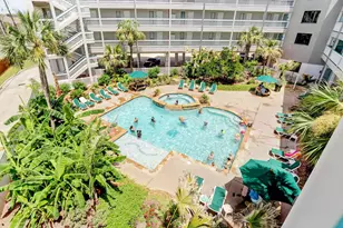 6102 Seawall Blvd, Galveston, TX 77551 - Photo 13