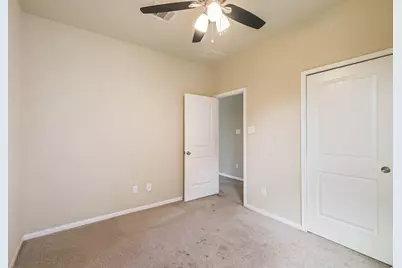 10103 Blue Point Juniper Drive, Houston, TX 77075 - Photo 23
