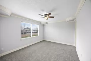 5303 Heatherbrook Dr, Houston, TX 77045 - Photo 17