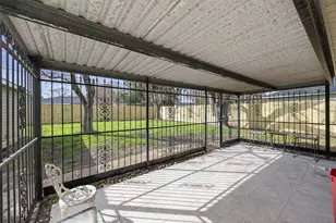 5303 Heatherbrook Dr, Houston, TX 77045 - Photo 21