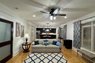 2208 Postoffice St, Galveston, TX 77550 - Photo 9
