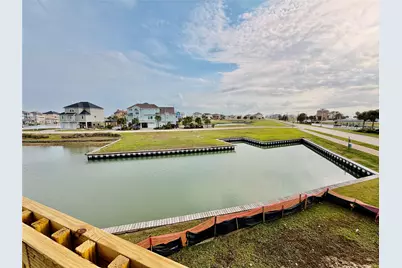 1 Largo, Hitchcock, TX 77563 - Photo 3