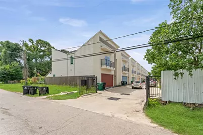 2203 Paul Quinn B Street, Houston, TX 77091 - Photo 11