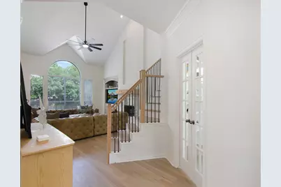 11 Barlow Ct, The Woodlands, TX 77382 - Photo 15