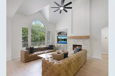 11 Barlow Ct, The Woodlands, TX 77382 - Photo 19