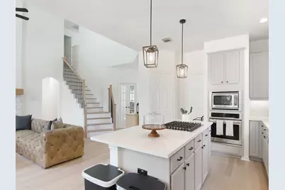 11 Barlow Ct, The Woodlands, TX 77382 - Photo 21