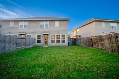 1826 Ryon Falls Drive, Richmond, TX 77469 - Photo 33