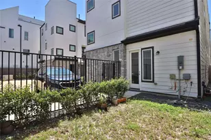 2637 Jackson St, Houston, TX 77004 - Photo 27